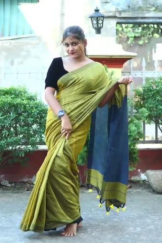 Pure Cotton Handloom Saree - Light Green