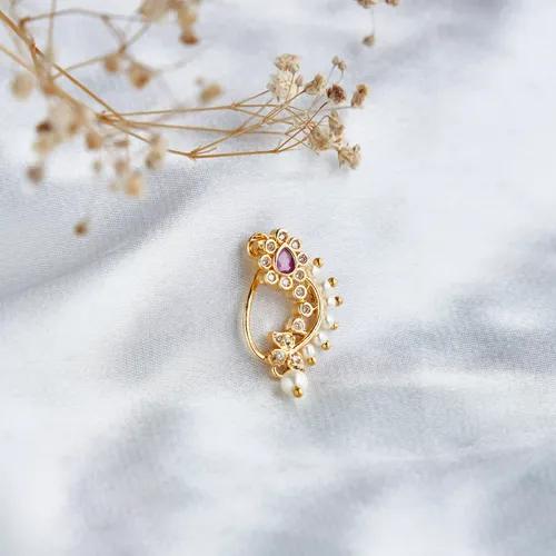 Golden Petal Nose Pin